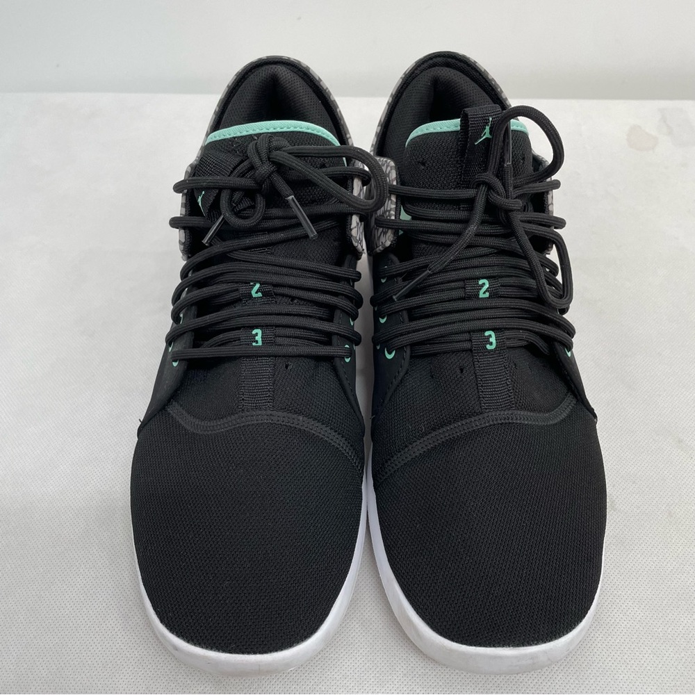 US10 Nike Air Jordan First Class/Air Class/Black/Aj7312-031/ US 9.5 - Picture 3 of 8